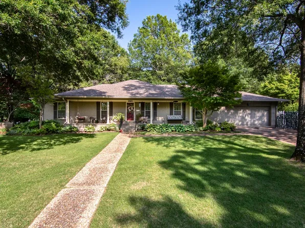2423 Shenandoah Valley Dr, Little Rock, AR 72212