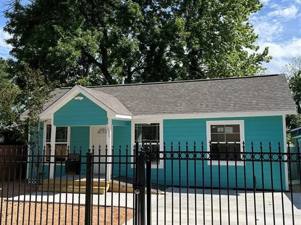 1820 Eubanks St, Houston, TX 77093