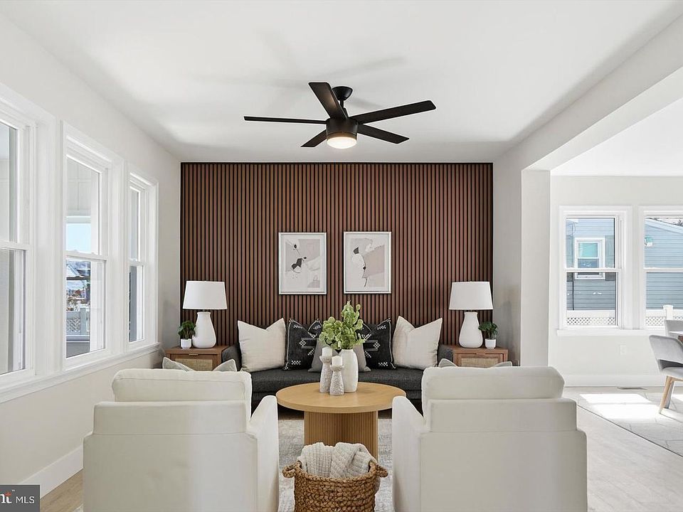 1st image of 1802 Portship Rd