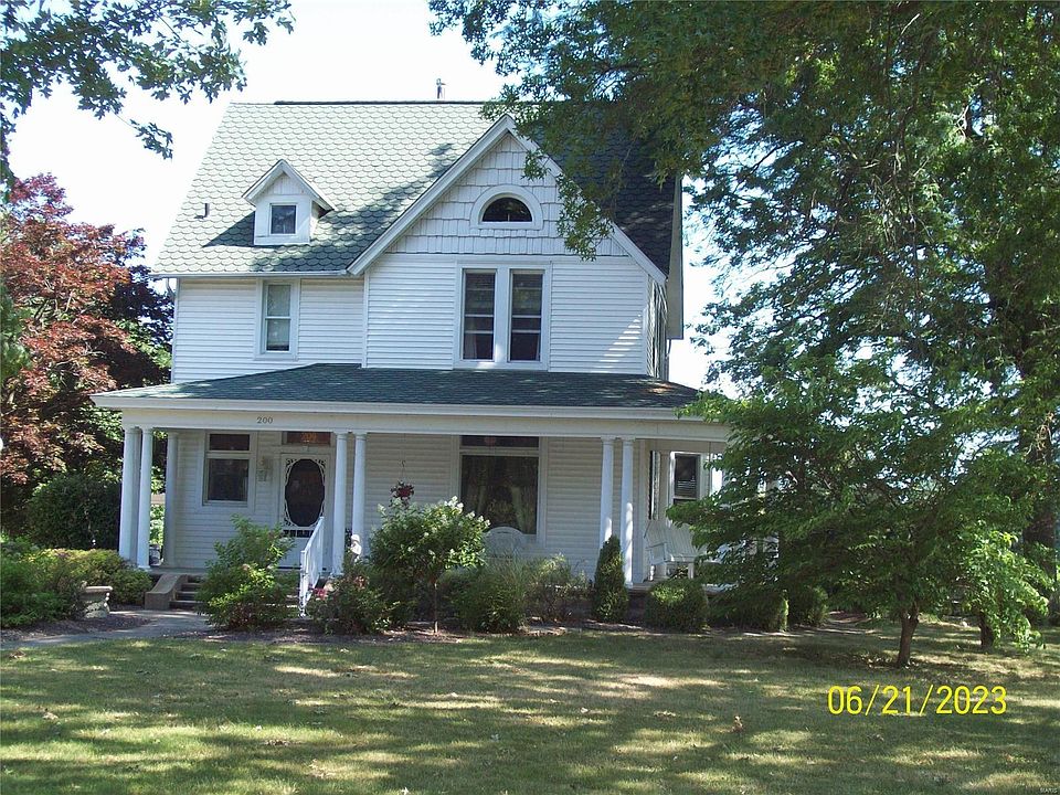 200 E Park St, Camp Point, IL 62320 MLS 23035935 Zillow