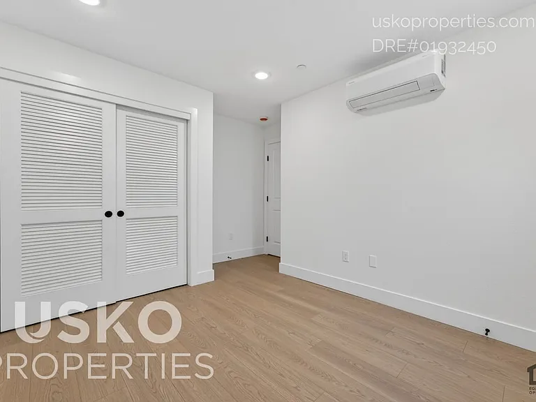 2707 Tomato Aly #A — Photo 12