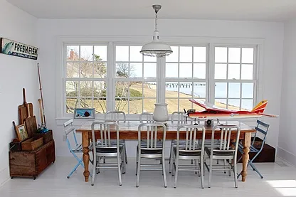 80 Peconic Ave — Photo 8