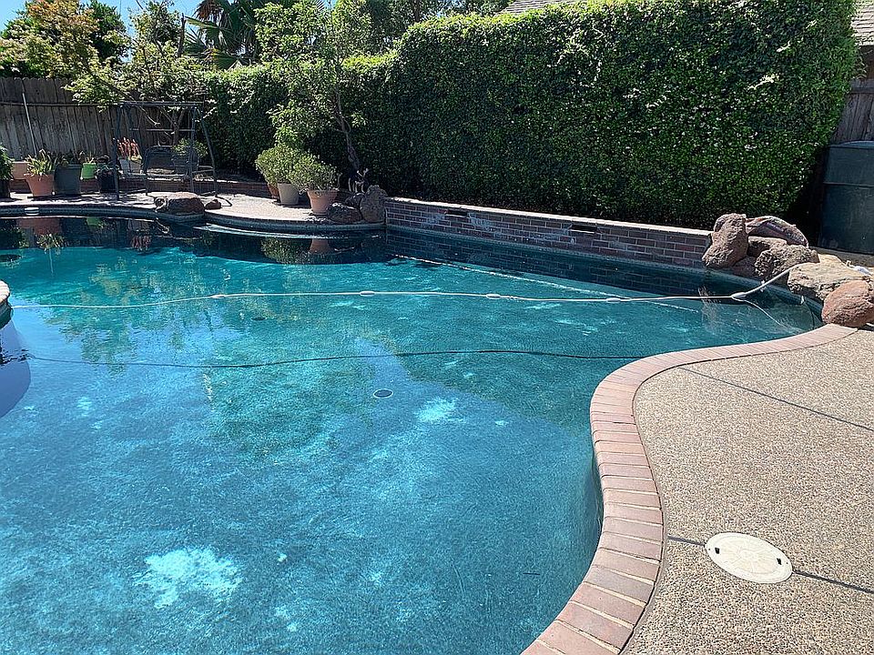 2nd image of 6844 Shady Woods Way