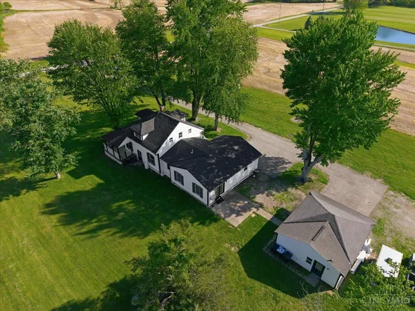 3476 Hoover Rd, Bethel, OH 45106