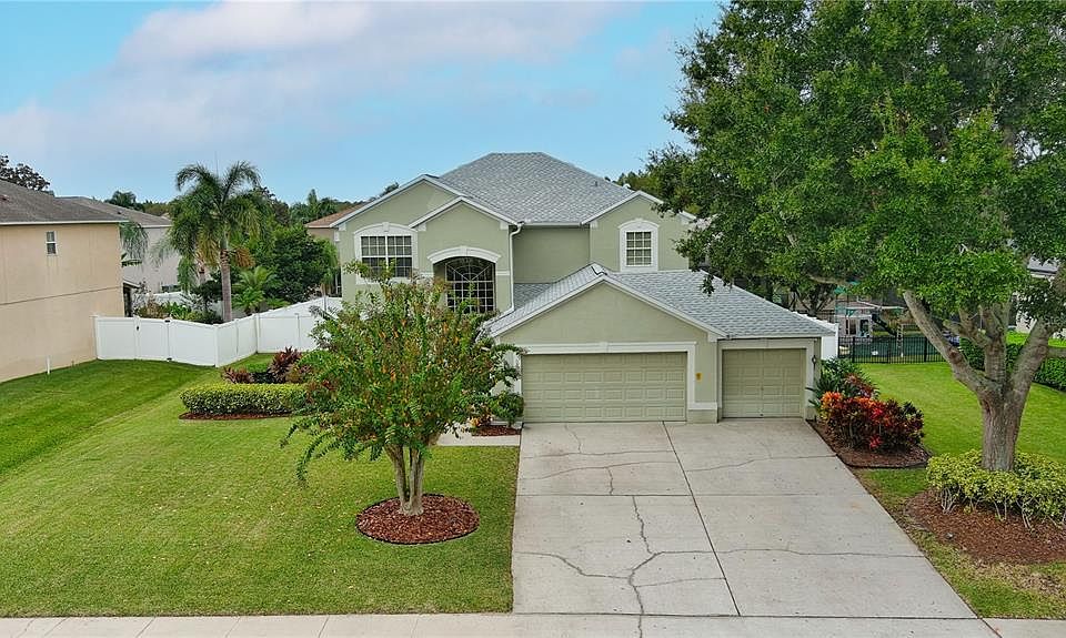 1st image of 2110 Wintermere Pointe Dr