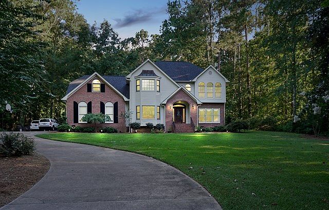 1st image of 333 Plantation Dr