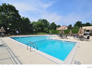 19 James Ct, Port Chester, NY 10573