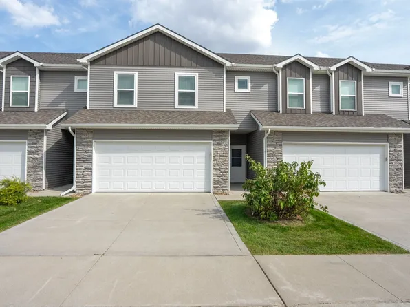 233 NE Glendale Ln, Ankeny, IA 50021