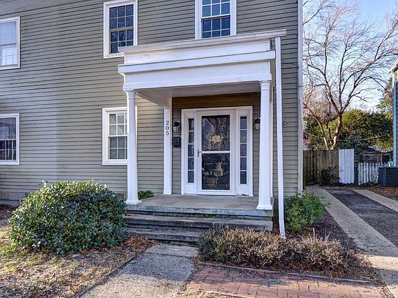 3rd image of 205 Palen Ave