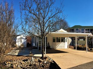 102 Trout Ln, Branson, MO 65616