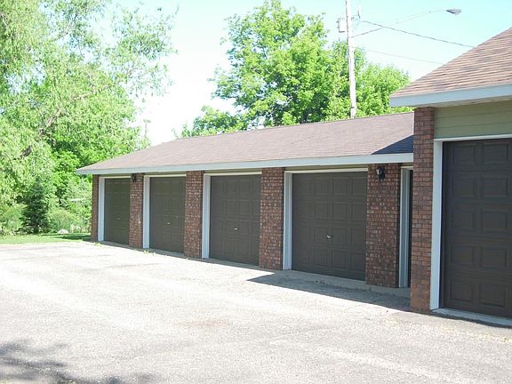 2nd image of 11804 River Hills Dr APT 2