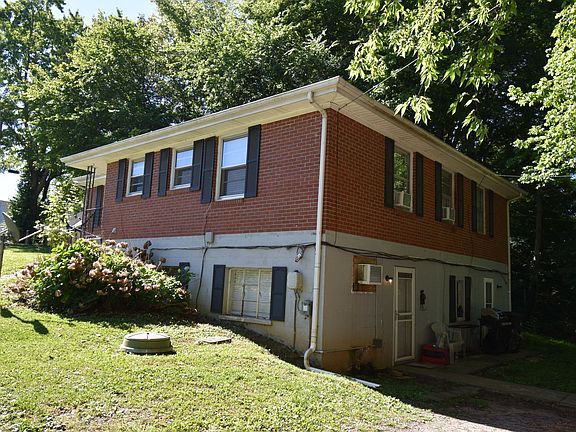 3rd image of 406 Hietts Ln