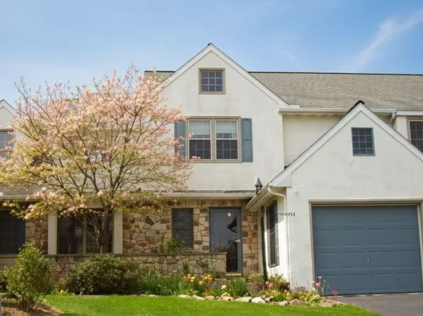 21 Meadowview Dr, Elverson, PA 19520