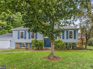 5921 Crossin Ct, Burke, VA 22015