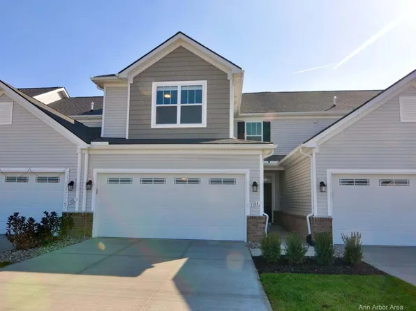 1104 Salt Springs Dr, Saline, MI 48176