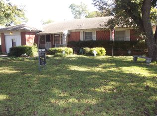 1916 Ruth Dr, Garland, TX 75042