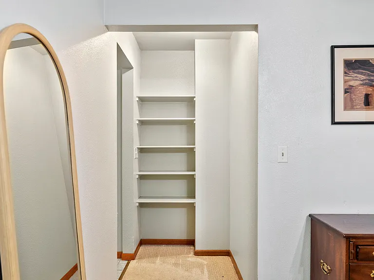 1702 Dora St — Photo 27