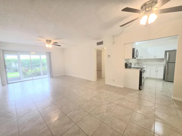 959 SE 2nd Ave APT 101, Deerfield Beach, FL 33441