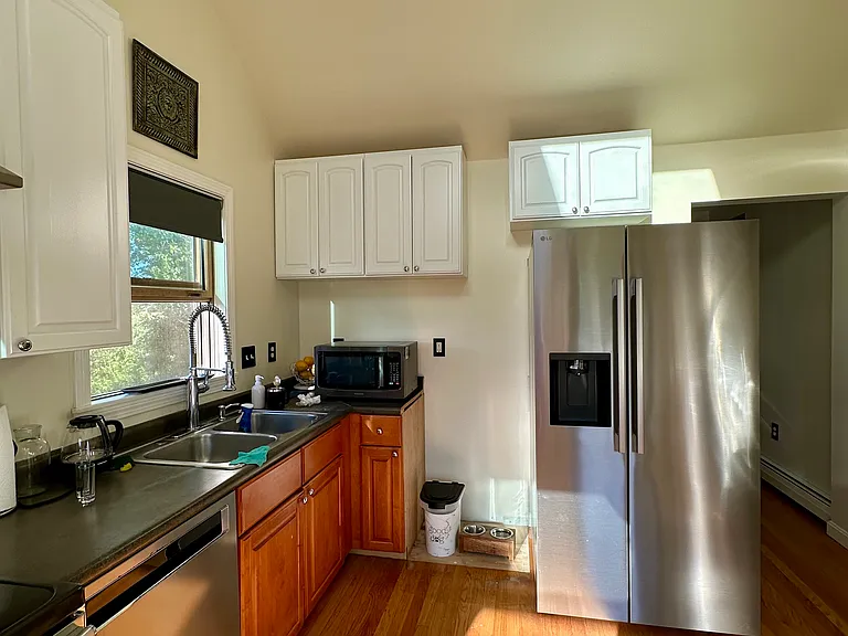 415 Meadow St — Photo 10
