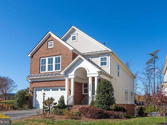 3rd image of 23041 Canyon Oak Ct