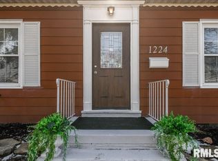 1224 E Hines Ave, Peoria Heights, IL