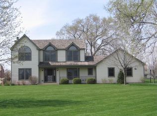 8517 Sundial Ln, Spring Grove, IL 60081