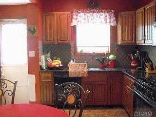 4th image of 15711 96th St