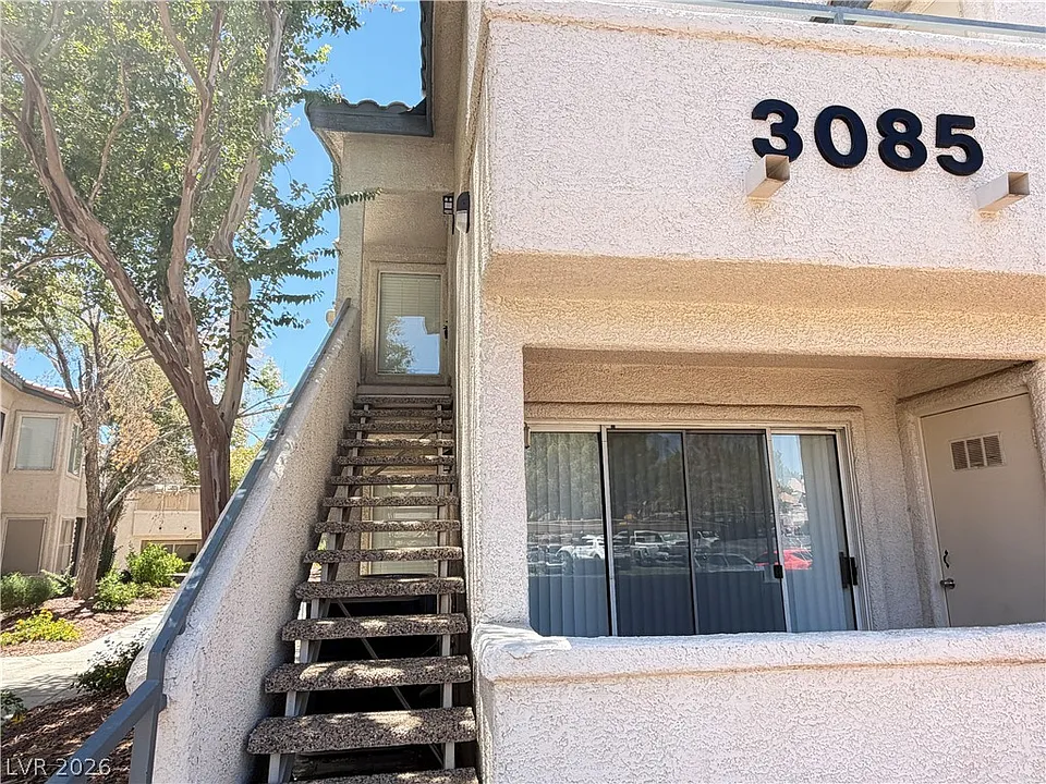 3085 Casey Dr #204