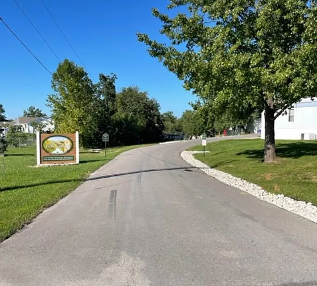 11 Fox Haven Dr — Photo 3