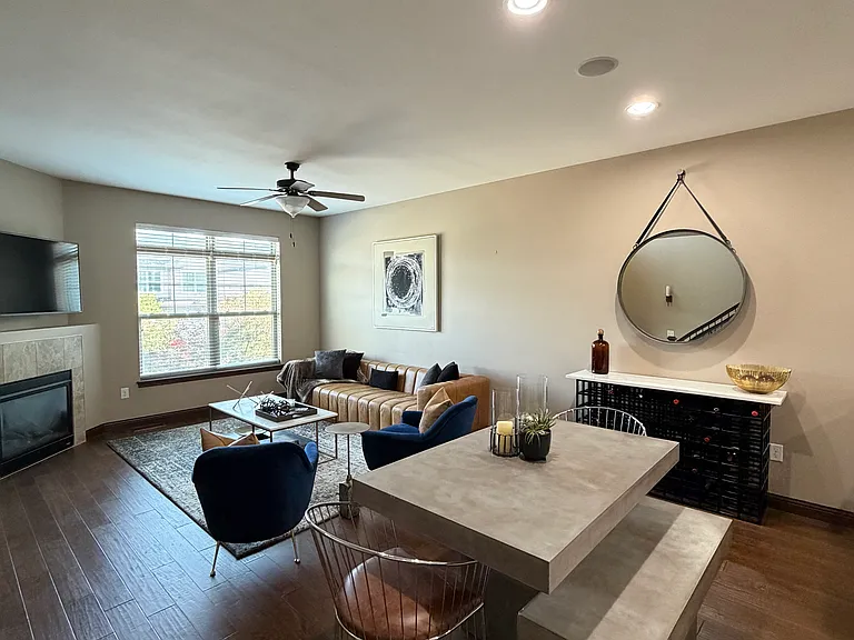 731 Mission Point Rd — Photo 5