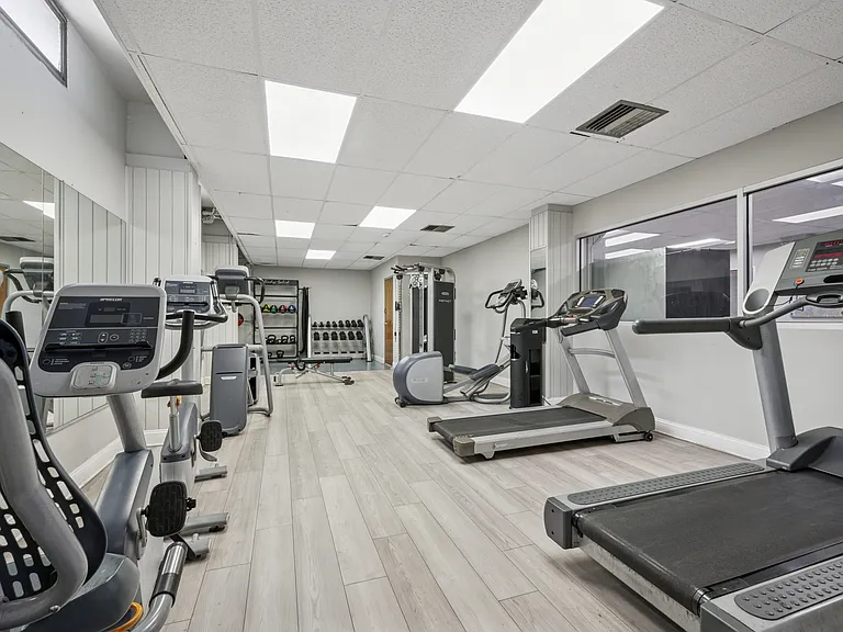 Academia Suites — Photo 12