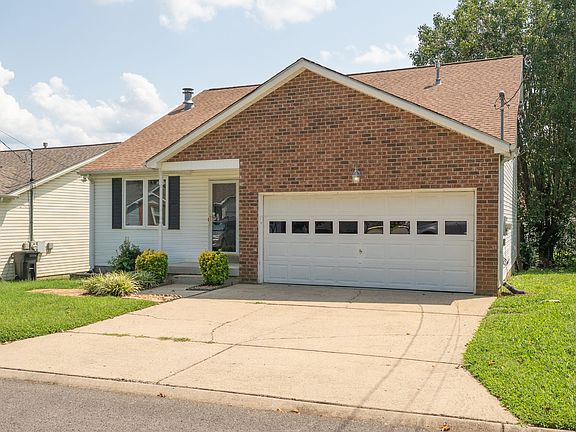 4th image of 104 Edgehill Ln