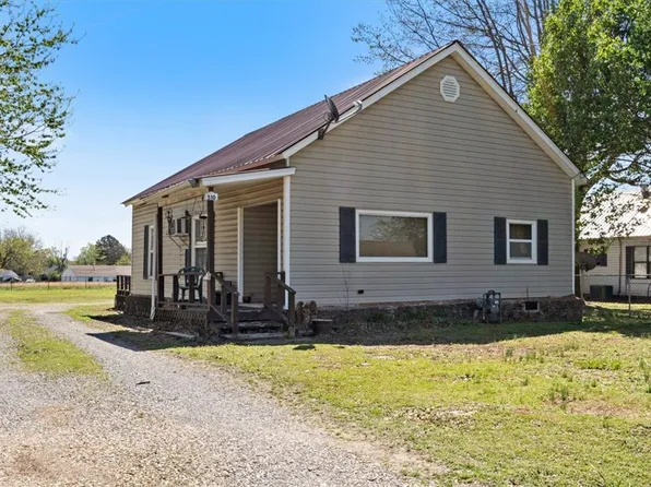 510 S West Ave, Lincoln, AR 72744