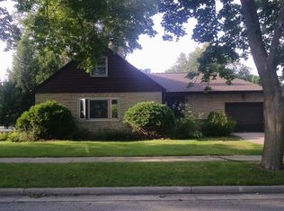 510 E Frances St, Appleton, WI 54911