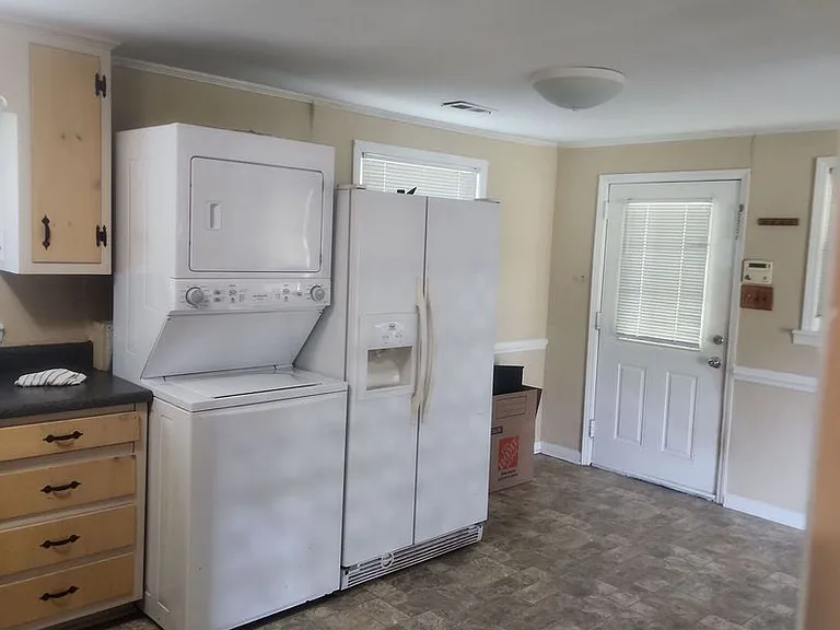 6228 Watkins Rd — Photo 8