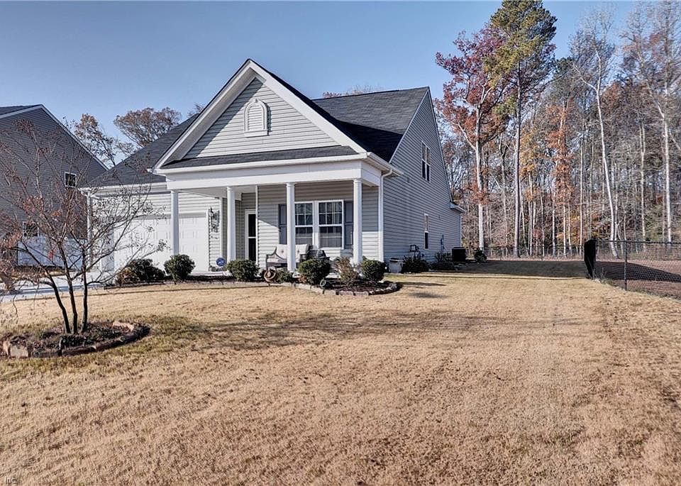 1st image of 511 Loggerhead Dr