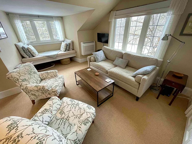 57 Main St #6 — Photo 1