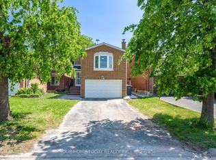 18 Alabaster Dr, Brampton, ON L6V4E4