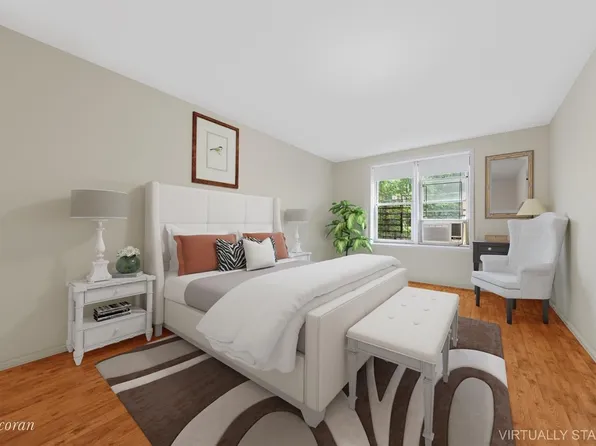 820 Ocean Parkway image 1 of 10