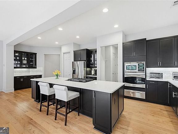 4th image of 11241 Brookhaven Club Dr
