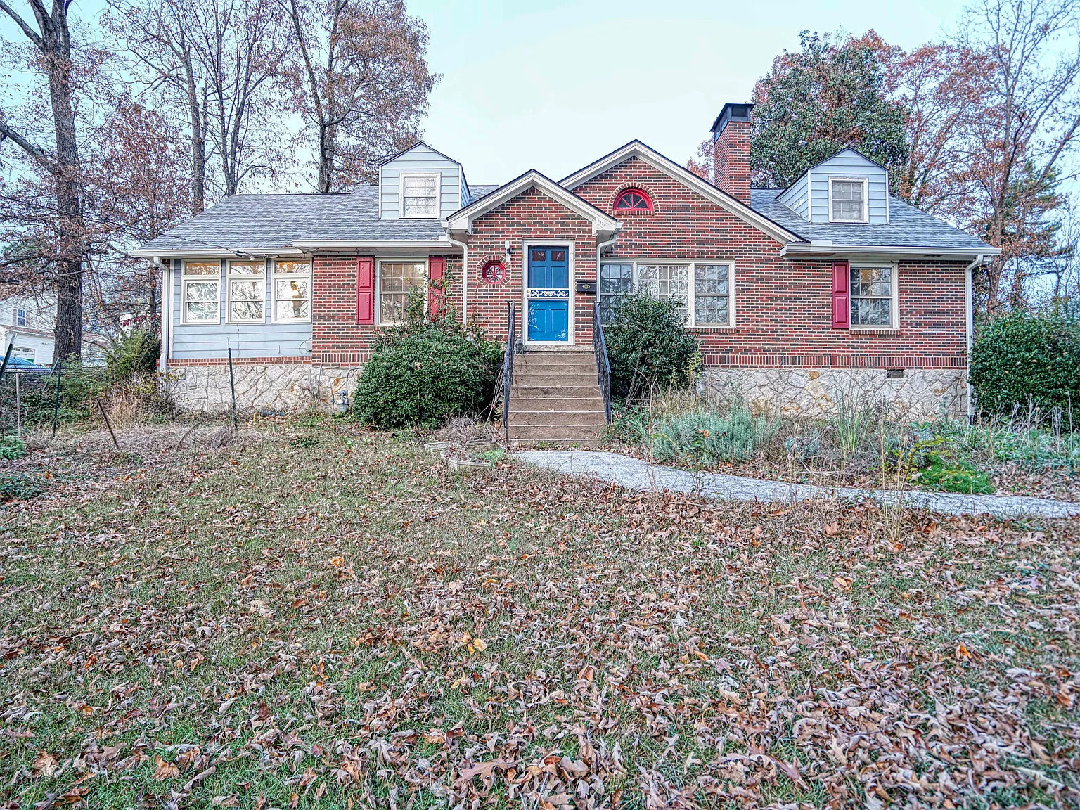 4 bed, $6,000 — Photo 4