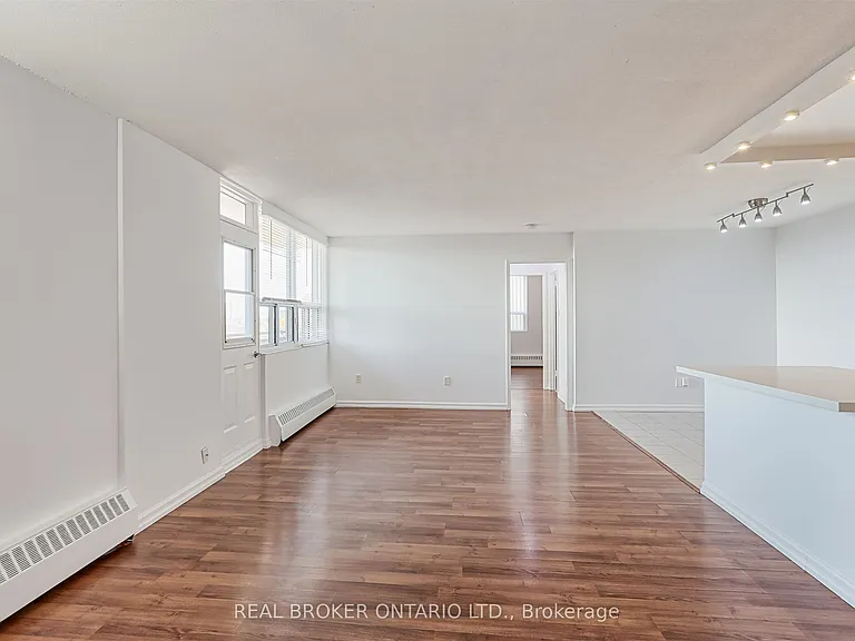 3065 Queen Frederica Dr #707 — Photo 10