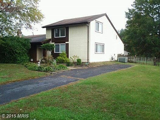 1st image of 407 Sugarland Run Dr