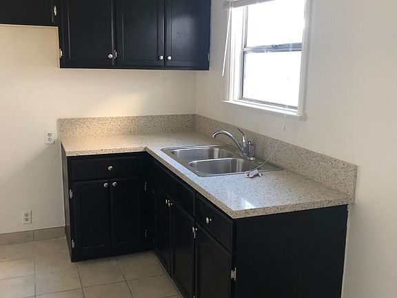 2nd image of 4251 Leimert Blvd