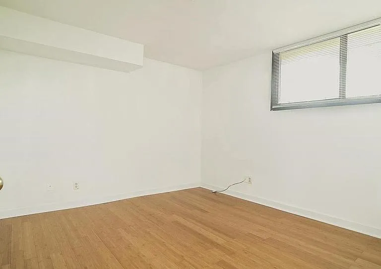525 N Armistead St #302 — Photo 7