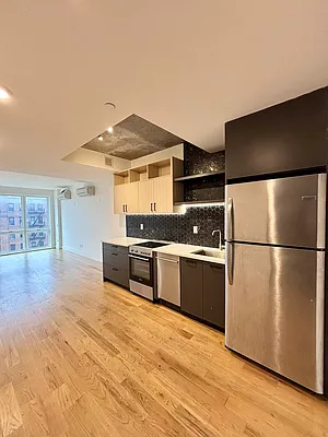 Rented by Voro NYC | media 17