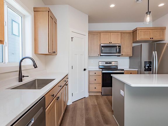 5th image of 6759 66th Ave S
