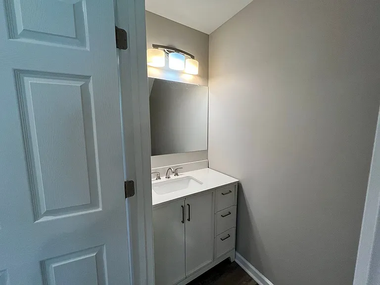 703 Bibb St NE — Photo 15
