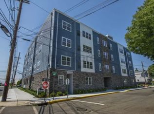 62 Bergen Ave #2F, Ridgefield Park, NJ 07660