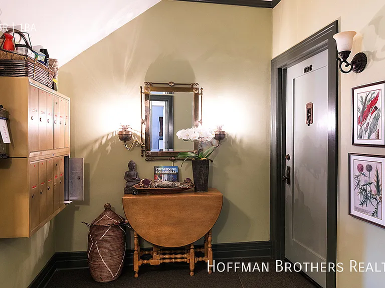 254 S Vendome St #6 — Photo 21